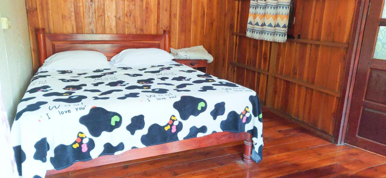Phousi Guesthouse 2 Луанг Прабанг Екстериор снимка
