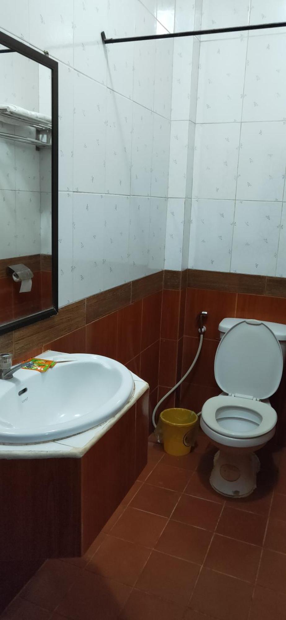 Phousi Guesthouse 2 Луанг Прабанг Стая снимка